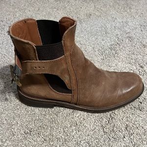 Johnston & Murphy chelsea boot.